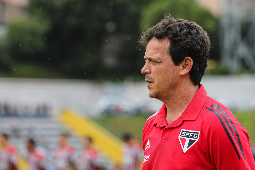 Fernando Diniz, técnico do São Paulo — Foto: Marcello Fim/Estadão Conteúdo