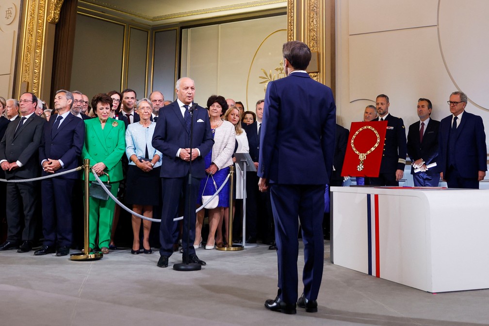 Emmanuel Macron e seus convidados para a cerimônia de posse para o segundo mandato — Foto: Gonzalo Fuentes/REUTERS
