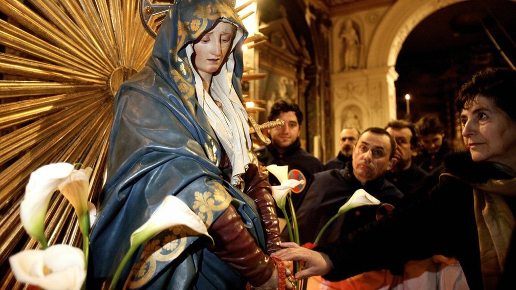 A Itália é o quinto país do mundo em número de católicos — Foto: AFP via BBC