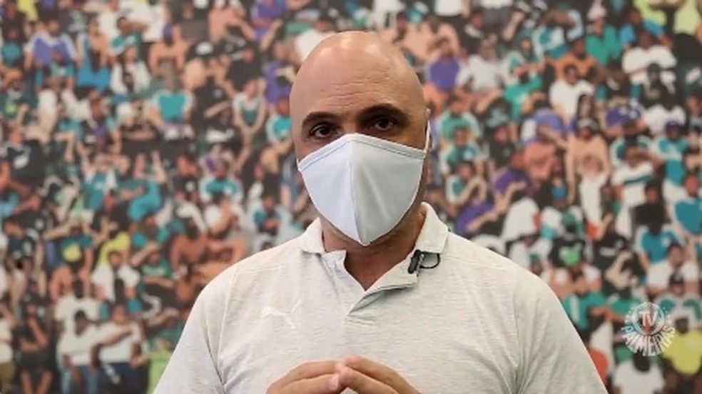 Galiotte adota cautela em retorno do Palmeiras: 
