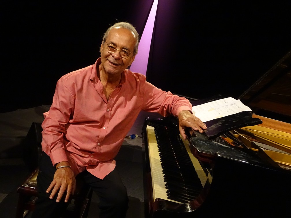 Pianista Gilson Peranzzetta expõe lembranças de Barcelona no álbum autoral 'Caderno espanhol'