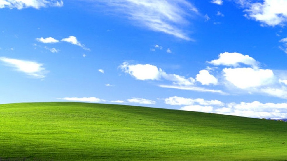 Papel de parede clÃ¡ssico do Windows XP Ã© facilmente reconhecido pelos usuÃ¡rios (Foto: ReproduÃ§Ã£o)