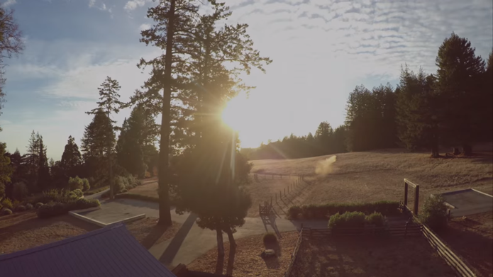 Vídeo gravado com o drone foi divulgado pela GoPro no YouTube (Foto: Reprodução/YouTube)