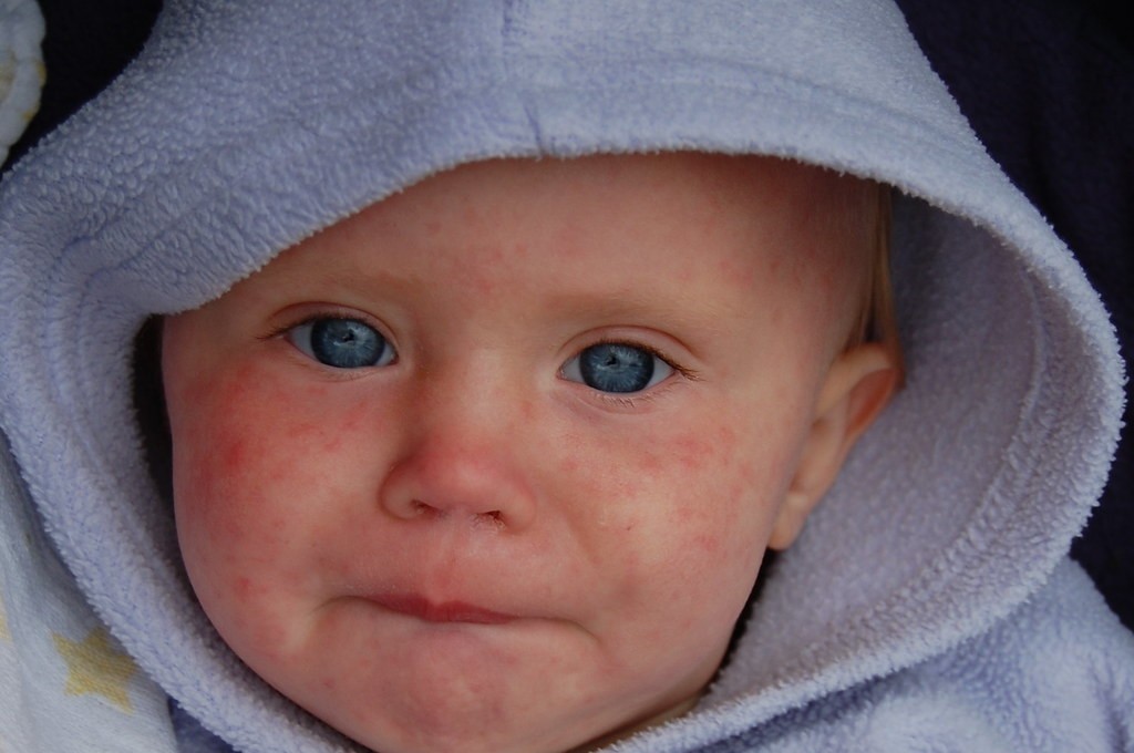 No Brasil, vacina contra sarampo pode ser aplicada nos bebês a partir dos 12 meses de idade (Foto: Flickr/Dave Haygarth/Creative Commons)