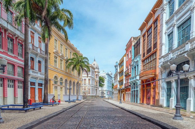 The most beautiful, and green, street in the world: Rua Goncalo de Carvalho