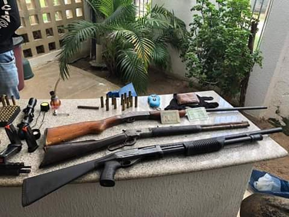 O proprietÃ¡rio da residÃªncia nÃ£o foi localizado. A PolÃ­cia Civil do CearÃ¡ irÃ¡ pedir um mandado de prisÃ£o contra ele. â Foto: PolÃ­cia Militar/DivulgaÃ§Ã£o