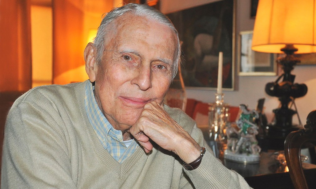 Paulo Bomfim, poeta e integrante da Academia Paulista de Letras — Foto: Reprodução