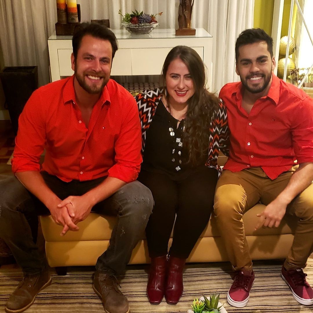 Gustavo Marsenga com os irmãos, Flávia e Lucas (Foto: Reprodução Instagram)
