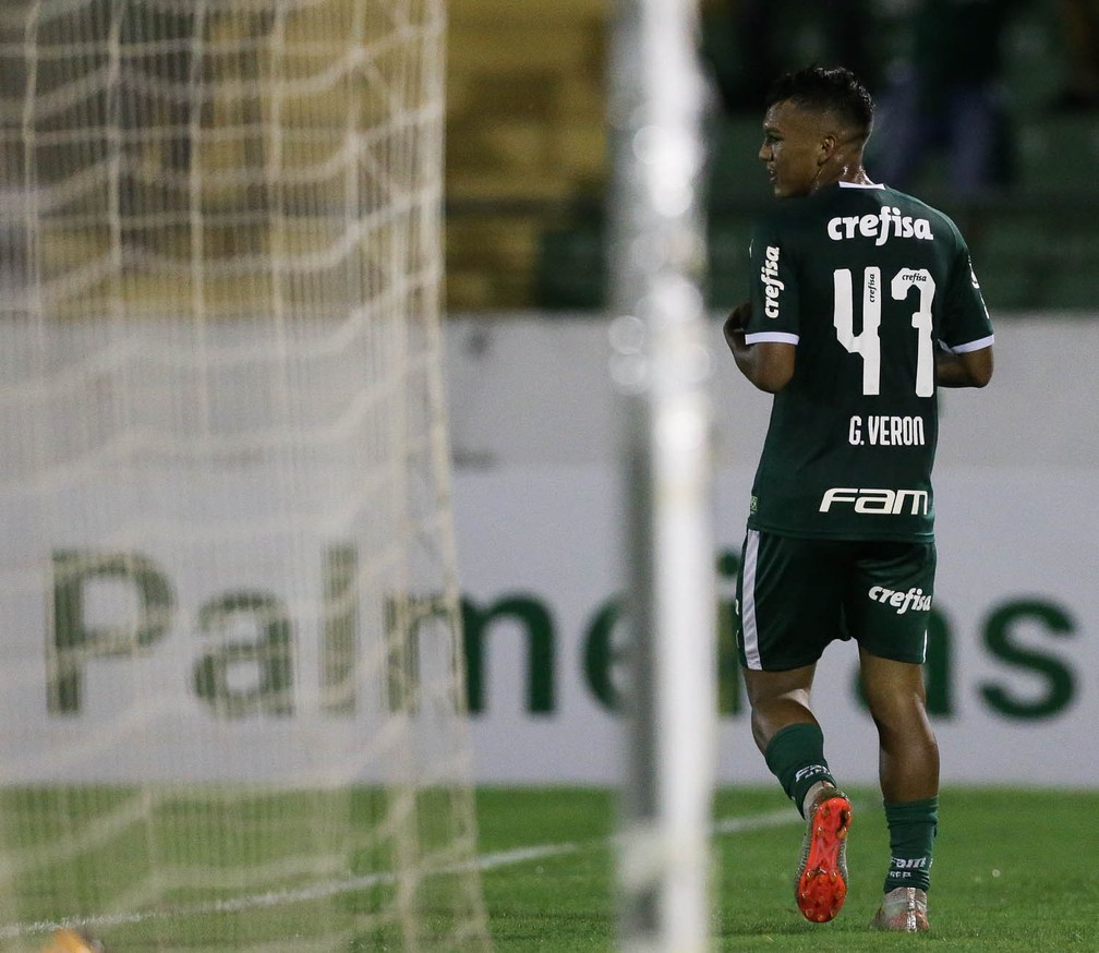 Gabriel Veron, que já subiu no fim do ano, é a grande aposta para 2020 — Foto: Cesar Greco/Ag. Palmeiras