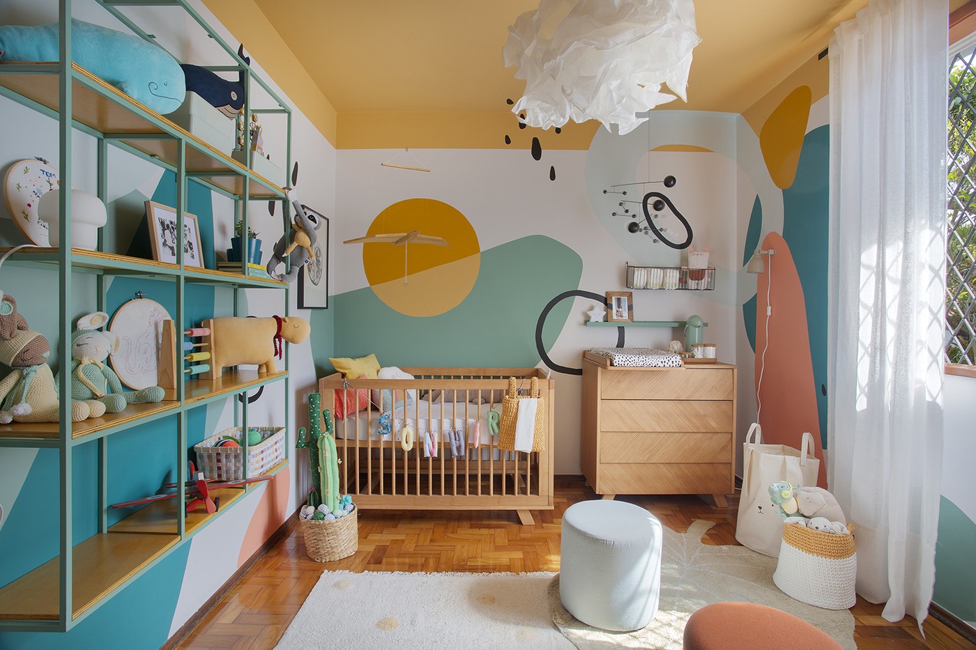 vertical priority Peddling Décor do dia: quarto infantil com pintura orgânica e colorida - Casa Vogue  | Décor do dia