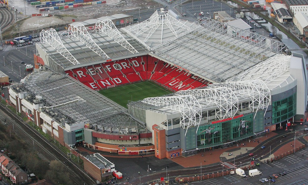 Casa do Manchester United, Old Trafford terá setor para torcedores ...