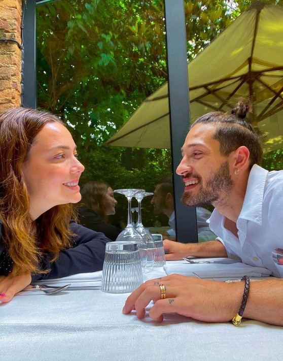 Carol Dantas celebra 3 anos de casamento com Vinicius Martinez (Foto: Reprodução/ Instagram)