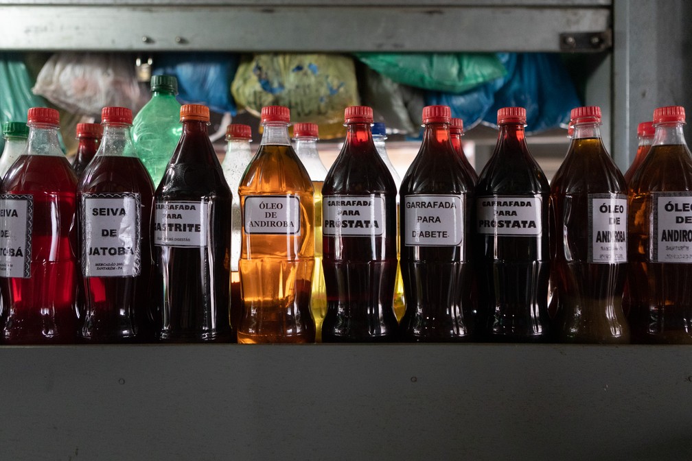 Produtos à venda no mercado 2000, em Santarém — Foto: Marcelo Brandt/G1