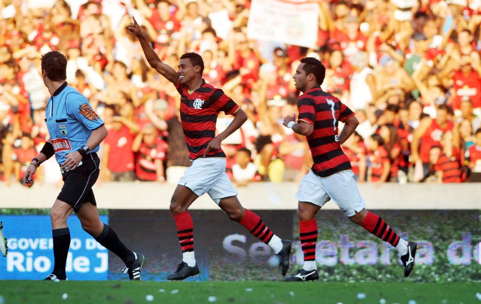 Kleberson foi o ltimo jogador a representar o Flamengo em uma Copa  Foto: Globoesporte.com