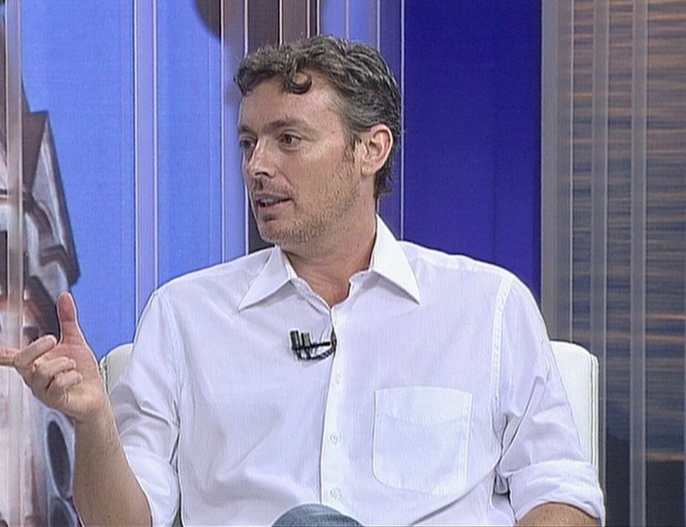 David Coimbra morreu nesta sexta (27) em Porto Alegre — Foto: Reprodução/RBS TV