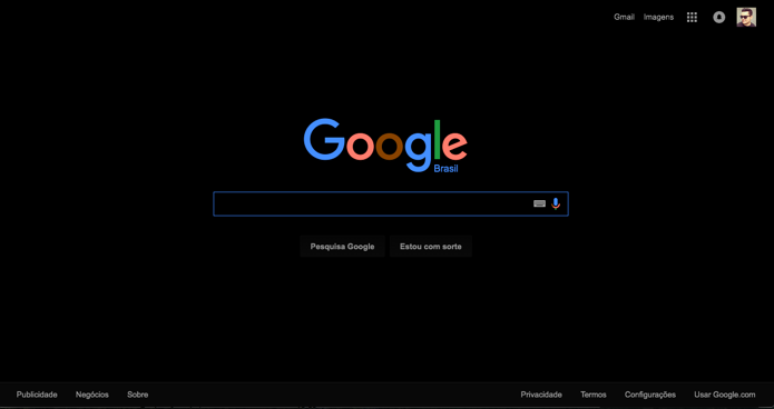Página do Google no modo noturno (Foto: Reprodução/André Sugai)