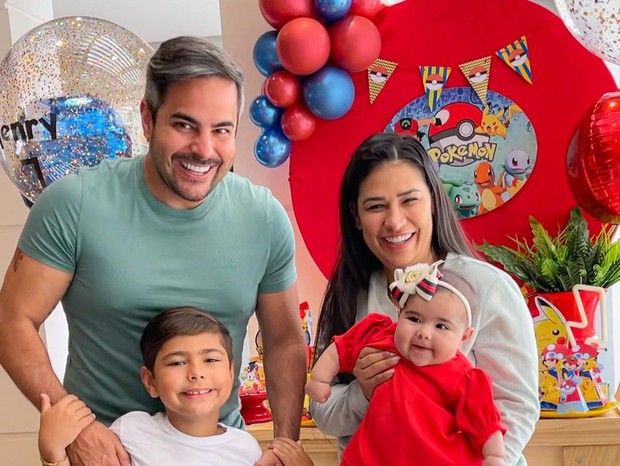 Simone e Kaká Diniz fazem festa para o filho (Foto: Reprodução/Instagram)