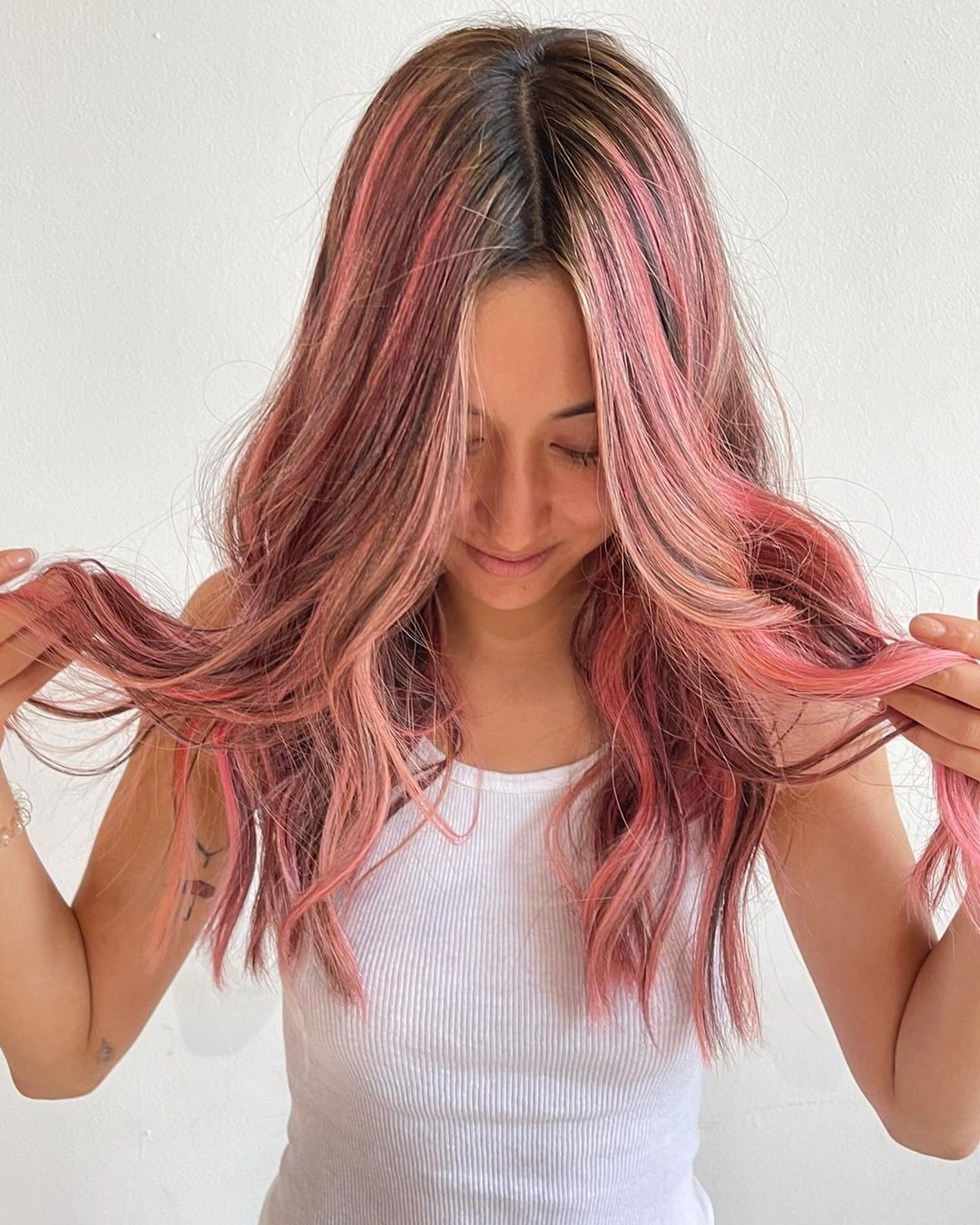 Raiz escura  Cabelo, Cabelo bonito, Inspiração cabelo