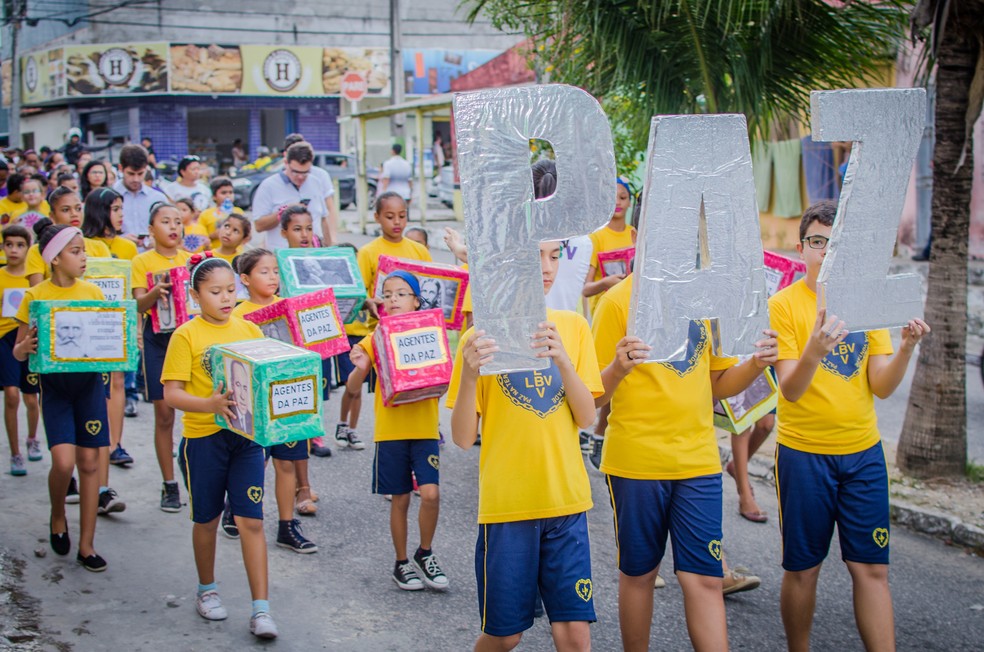 LBV realiza 6ª Caminhada pela Paz em Natal — Foto: Wallace Freire