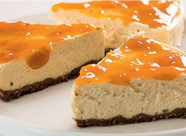 Cheesecake diet de damasco (Foto: Iara Venanzi/Casa e Comida)