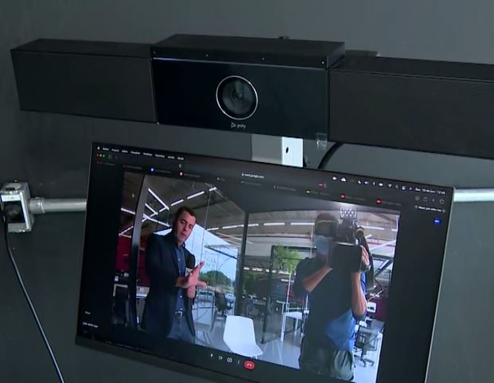 Câmera inteligente que acompanha as pessoas é exemplo de projeto inovador — Foto: Reprodução/EPTV