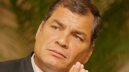 Ex-presidente do Equador Rafael Correa vai se reunir com movimentos sociais em SP