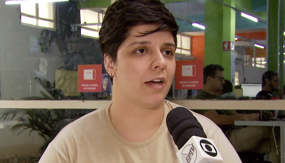 A gerente de recursos humanos, Carol Marimoto — Foto: Reprodução/EPTV