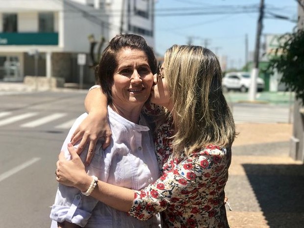 Rebeca Nemer e a mãe, Sara Nemer (Foto: Reprodução/Instagram)