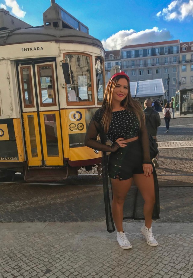 Geisy Arruda em cliques exclusivos por Portugal (Foto: divulgação)