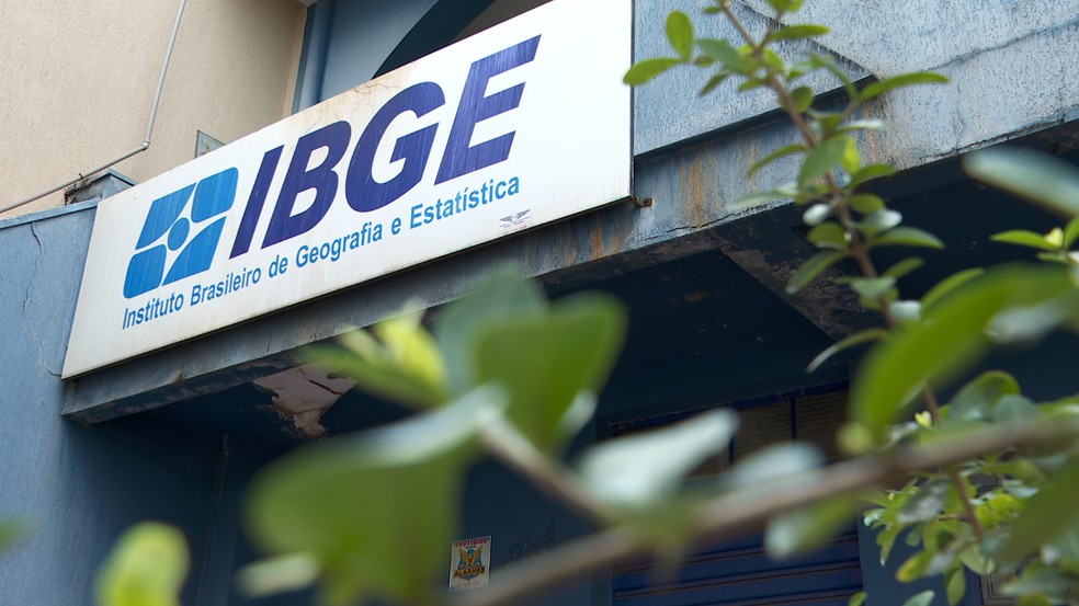 Prédio do Instituto Brasileiro de Geografia e Estatística (IBGE) em Guariba (SP) — Foto: Alexandre Sá/EPTV