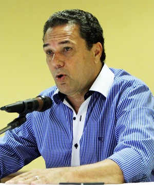 Com Luxemburgo, Cruzeiro espera esquecer eliminação na Libertadores