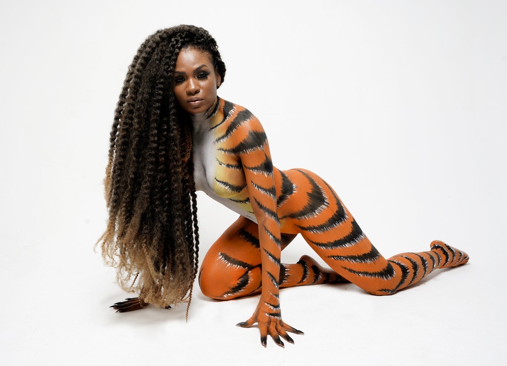 A Rainha da Bateria da Império da Casa Verde, Valeska Reis, em ensaio inspirado no trigre, símbolo máximo da agremiação tricampeã do carnaval de São Paulo. — Foto: Divulgação/Jefferson Gomes 