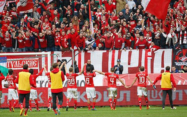 Spartak Moscou vence e encosta no líder do Campeonato Russo