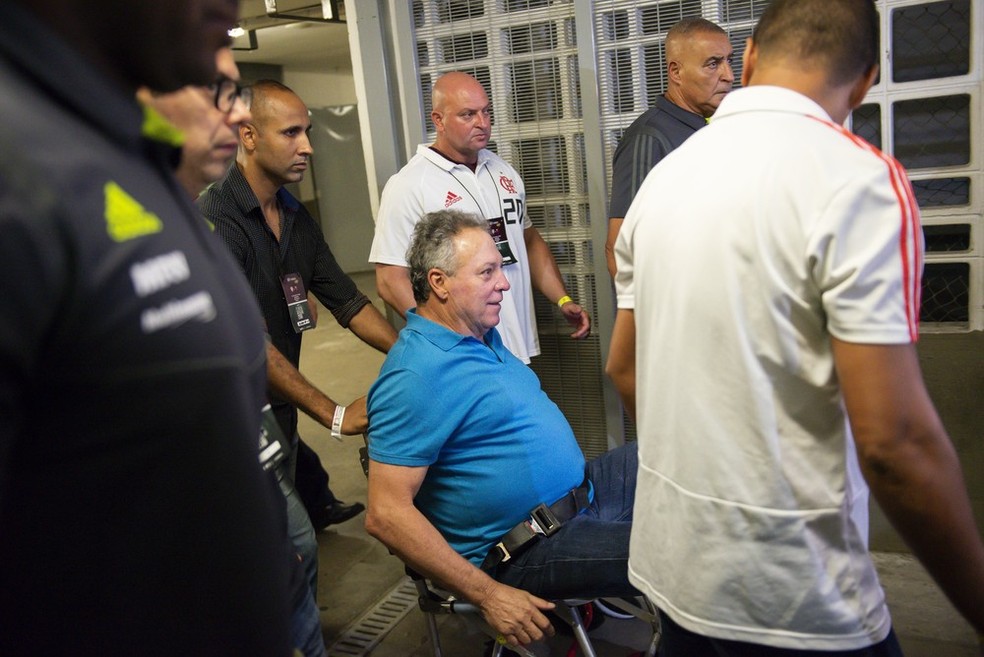 Abel chegou ao hospital no início da madrugada de quinta — Foto: CELSO PUPO/ESTADÃO CONTEÚDO