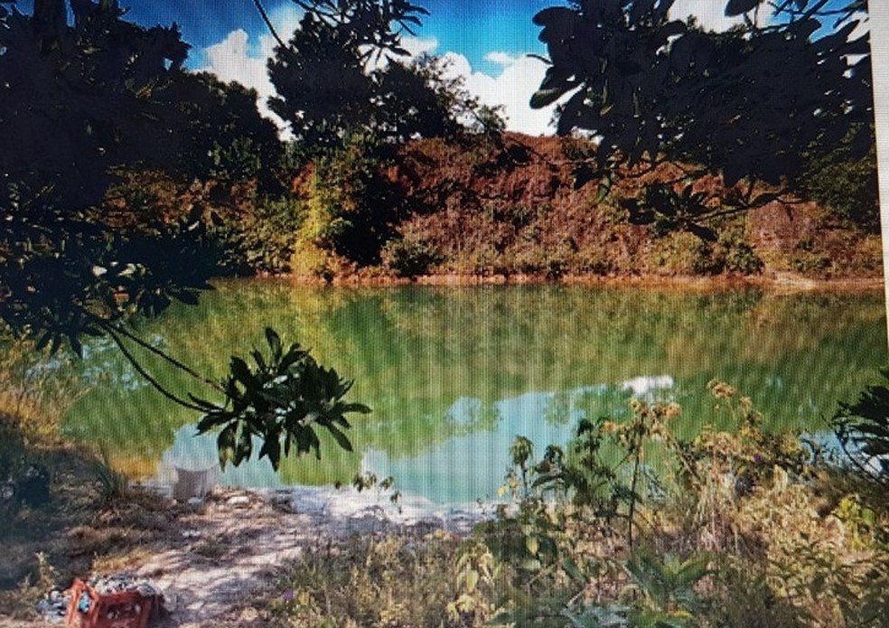 Lago onde crianças foram encontradas mortas em Tartarugalzinho (Foto: Divulgação/Polícia Civil)