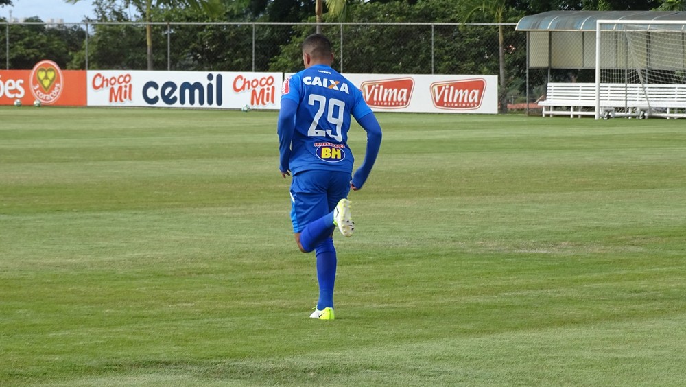 Com “sprint inicial”, Romero participa de aquecimento e será avaliado para jogo
