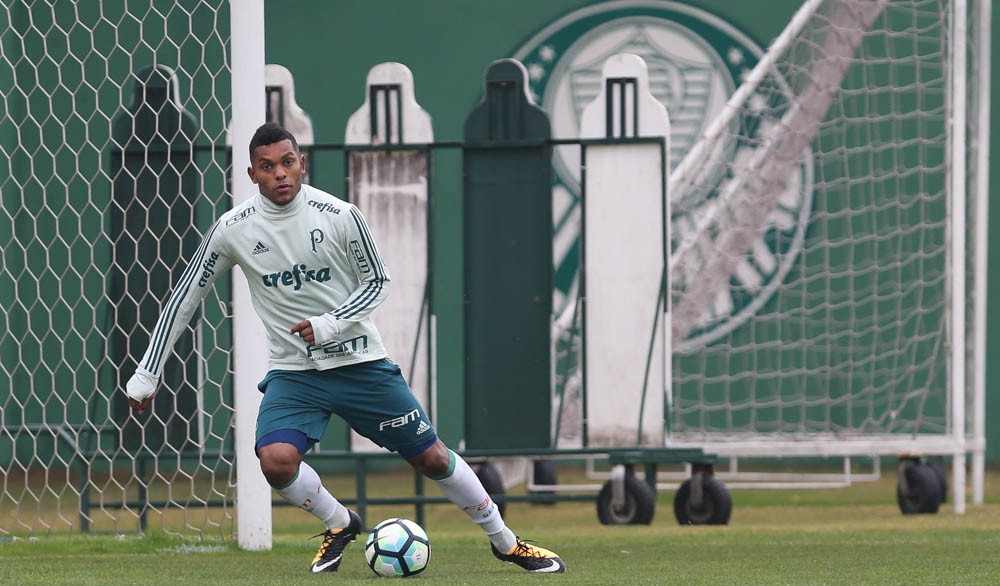  Palmeiras recebe propostas oficiais de clubes europeus por Borja, mas recusa