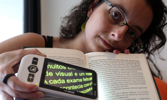 Fernanda Shcolnik tem baixa visão