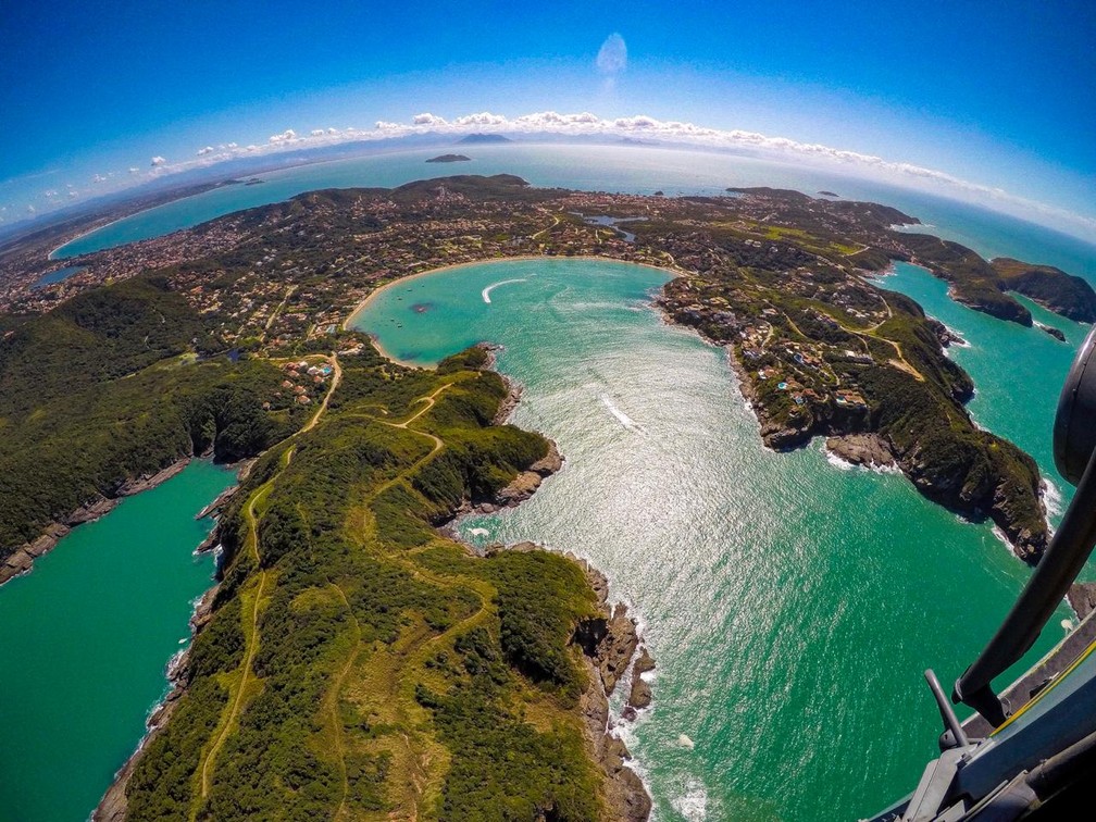 Cliques As Cegas Captam Vista Privilegiada Da Geografia De Buzios Em Sobrevoo Aproxime Regiao Dos Lagos G1