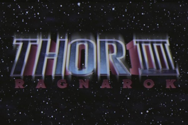 Uma cena da versão de Thor com visual dos anos 80 (Foto: Reprodução)