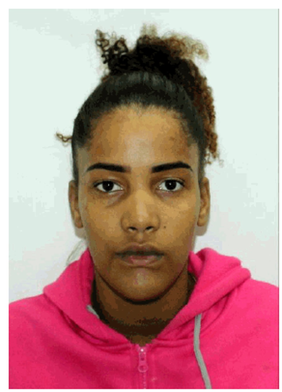 Luara Aguiar Martins de Melo: uma das meninas de Manguinhos — Foto: Reprodução