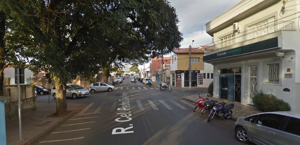 Obras para implantaÃ§Ã£o de novo terminal de Ã´nibus foram adiadas em Itapetininga â€” Foto: ReproduÃ§Ã£o/Google Maps