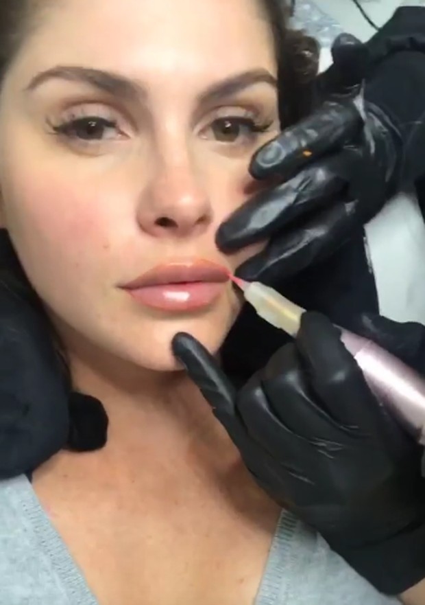 Bárbara Evans fez micropigmentação nos lábios (Foto: Reprodução Instagram)