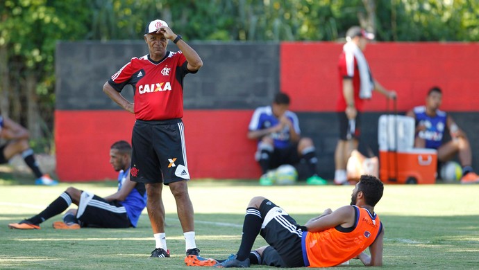 Jayme tira peso da Libertadores e valoriza o Carioca: Não é fácil