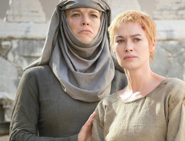 Lena Headey e Hannah Waddingham em cena de Game of Thrones (Foto: Reprodução)