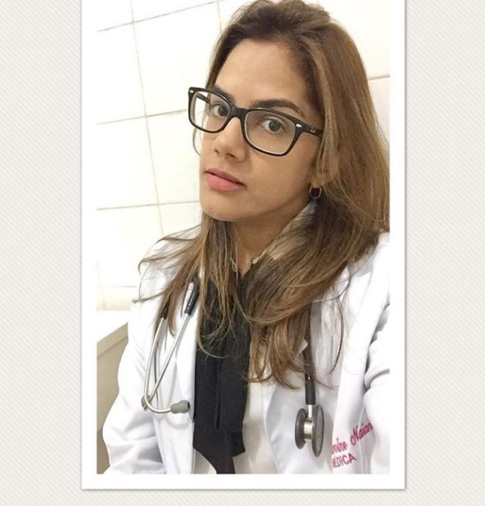 Caroline Naiane foi morta a facadas na frente da filha, em Teresina. — Foto: Reprodução/Instagram