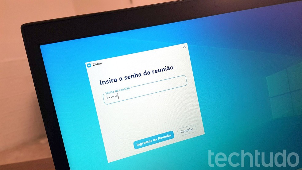 Diversos possíveis problemas de segurança afetam o Zoom, plataforma de videoconferências — Foto: Paulo Alves/TechTudo