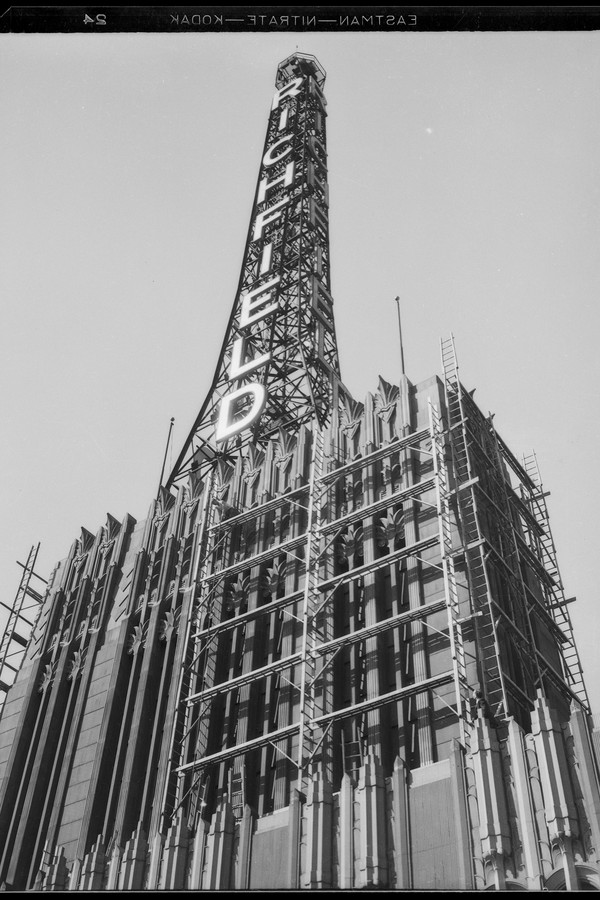 15 construções icônicas do século 20 que nunca deveriam ter sido demolidas torre-richfield (Foto: Getty Images)