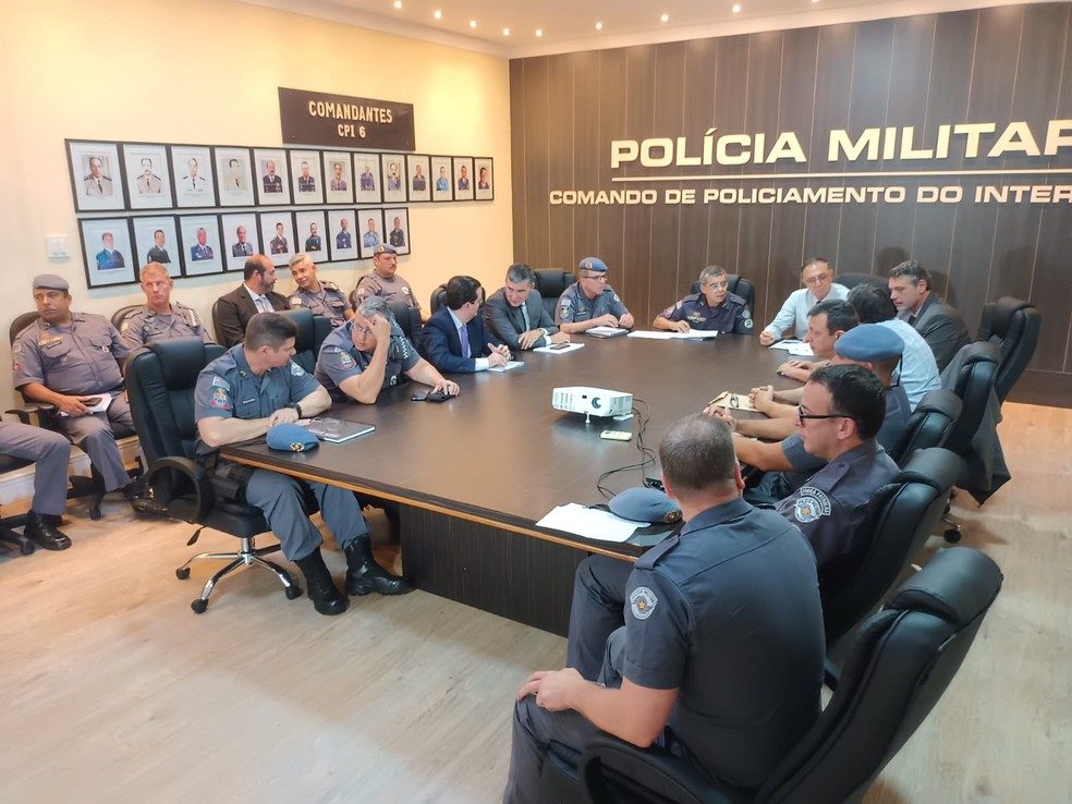 Comando da PM e Polícia Civil discutem índice de criminalidade e estratégias de segurança para Baixada Santista e Vale do Ribeira — Foto: Daniel Goes/A Tribuna