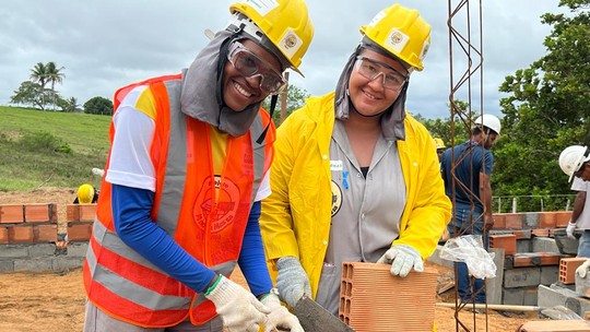 5 projetos que estimulam a presença de mulheres na construção civil